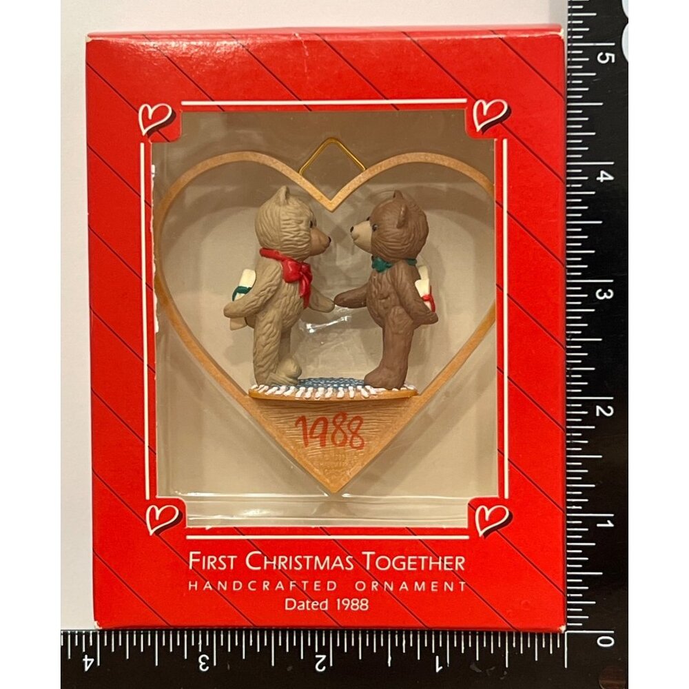 1988 HALLMARK KEEPSAKE ORNAMENT QX489-4 FIRST CHRISTMAS TOGETHER TEDDY BEAR